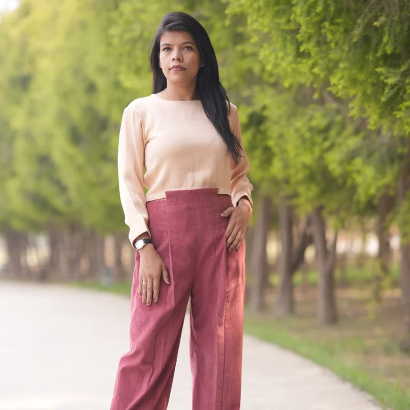 Short Top trader, retailer in Lucknow, Uttar Pradesh, Meerut, Mumbai